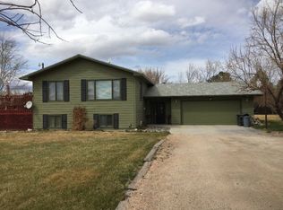 1051 Lane 11h, Powell, WY 82435