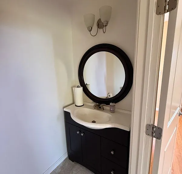 1769 Los Feliz Dr #3 — Photo 8