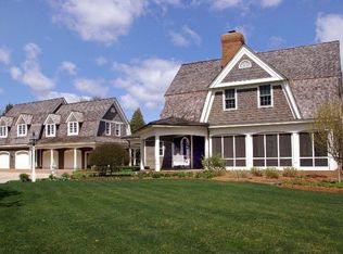 35950 Genesee Lake Rd, Oconomowoc, WI 53066