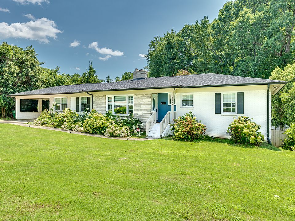 1st image of 2538 Arnold Dr