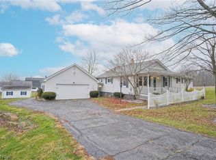 4345 John Thomas Rd, Ravenna, OH 44266
