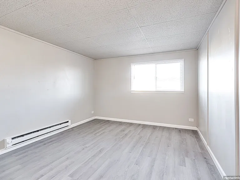 1227 Doctors Dr — Photo 8