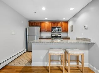 19 Railroad St #B1, Acton, MA 01720