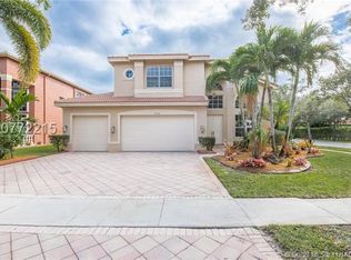 19320 SW 54th St, Hollywood, FL 33029