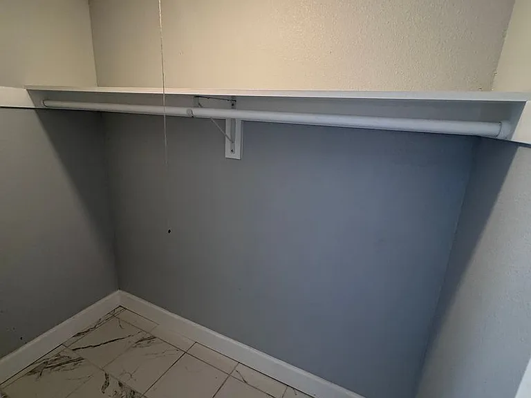 485 Fleming Ln — Photo 13