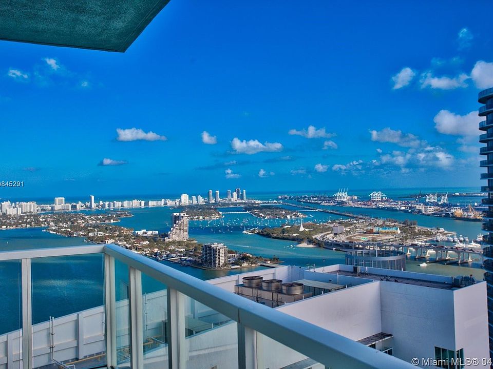 1st image of 1900 N Bayshore Dr APT 4611