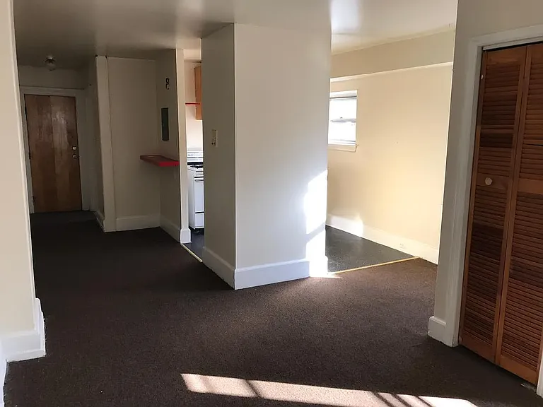 1540 N 15th St — Photo 5