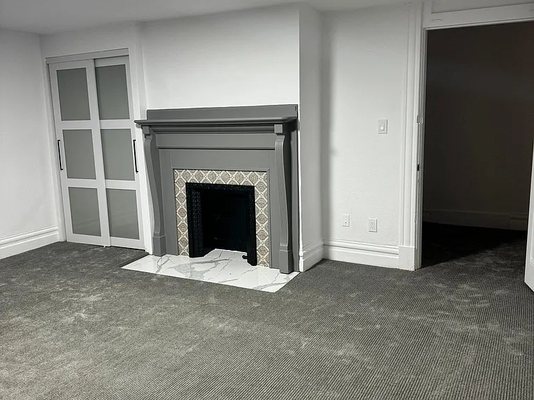 Large bedroom with 2 closets