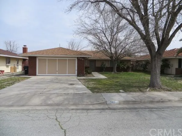 880 Malaga Pl, Hemet, CA 92543