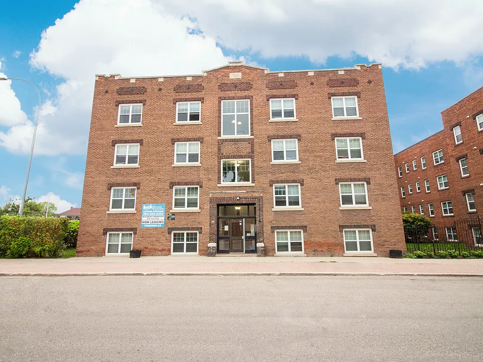 191 Cathedral Ave #D-195