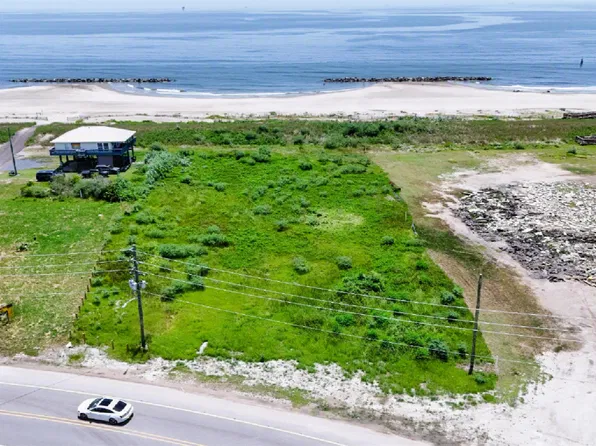 1662 Highway 1, Grand Isle, LA 70358