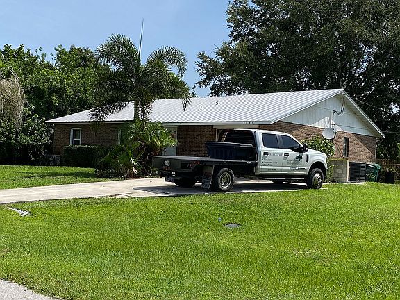 3rd image of 3585 SW San Giorgio St