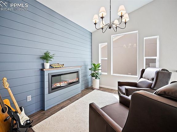 4th image of 7372 Glen Forest Ln