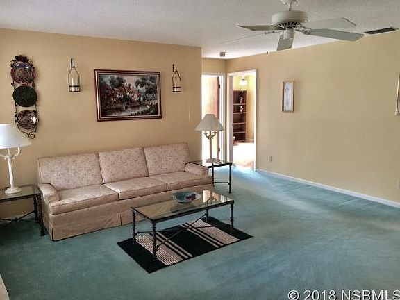 2nd image of 2118 Queen Palm Dr