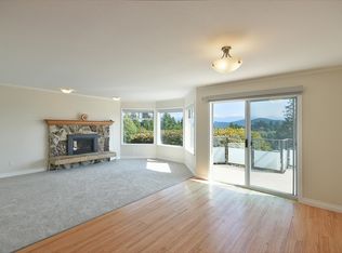 808 Bayview Heights Rd, Gibsons, BC V0N1V8