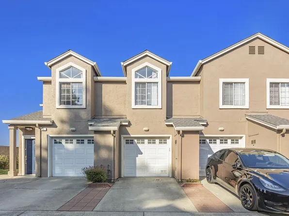 89 Crossing Ct, Hayward, CA 94544