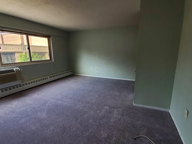 2101 Chestnut St #702 — Photo 5