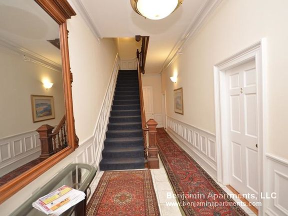 5th image of 300 Marlborough St #Five