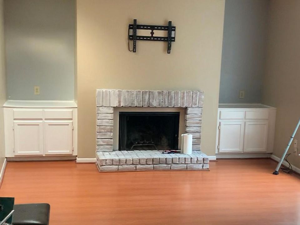 1st image of 9809 Richmond Ave