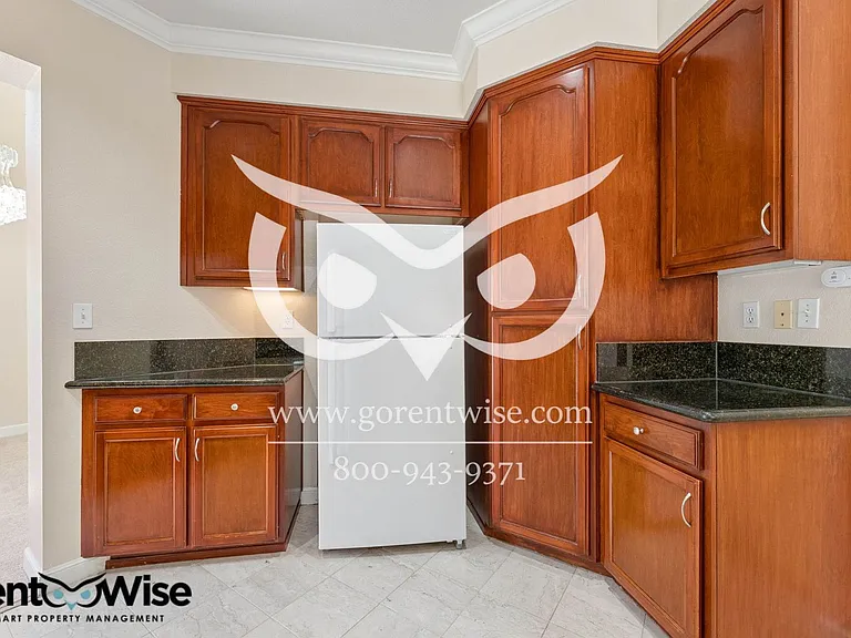 406 Grenadine Way — Photo 32