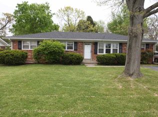 141 Clearview Ave, Bowling Green, KY 42101