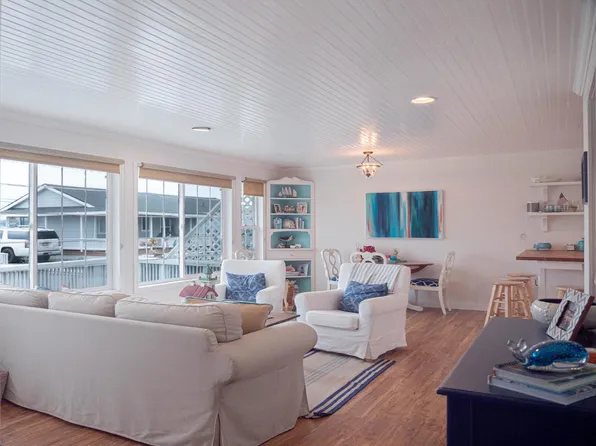 7910 Birch Bay Dr APT 30, Blaine, WA 98230