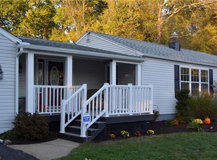 2741 Farmdale Rd, Akron, OH 44312