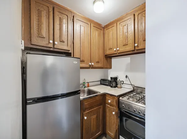 166 West 76th Street image 6 of 13