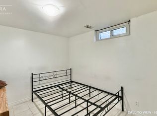 190 Cedarvale Cres #2, Waterloo, ON N2L 4T2