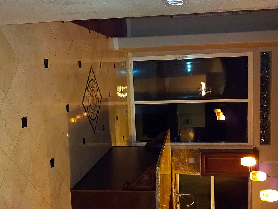 2nd image of 1729 Sparrowhawk St