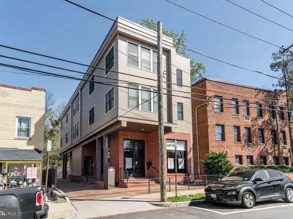 3733 12th St NE Unit 301, Washington, DC 20017