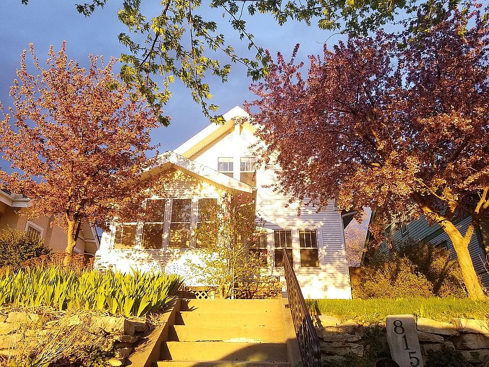 1st image of 815 S 38th Ave