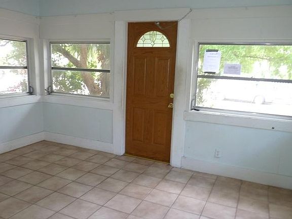 3rd image of 314 S K Street