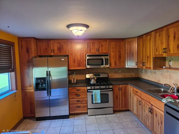 127 Duquesne Blvd, New Kensington, PA 15068