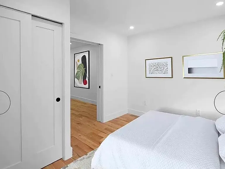 20 E 22nd St #2A — Photo 5