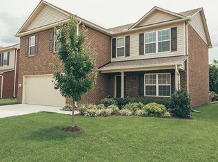 1015 Benwick Rd, Hendersonville, TN 37075