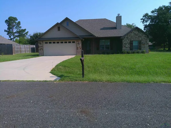 227 Mirage St, Gilmer, TX 75645