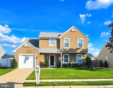6 Chapel Cir, Sicklerville, NJ, 08081