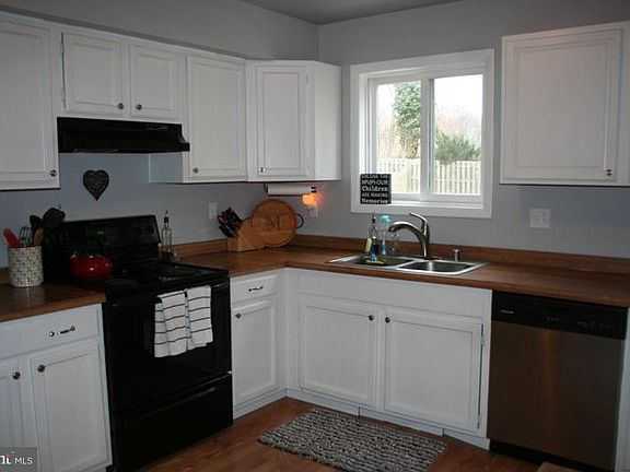 5th image of 328 Greybull Dr