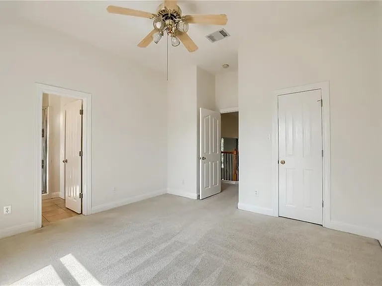 9909 Pickfair Dr — Photo 22