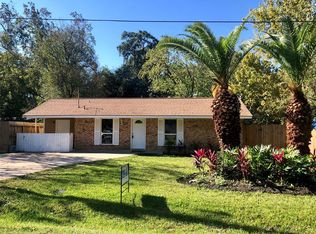 4432 Orange St, Bacliff, TX 77518
