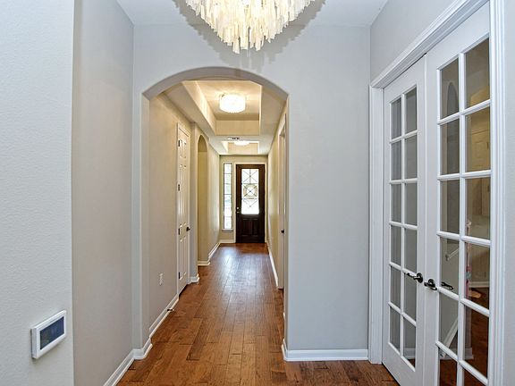 3rd image of 5416 Allamanda Dr