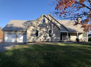 505 S 5th Ave, Forreston, IL 61030