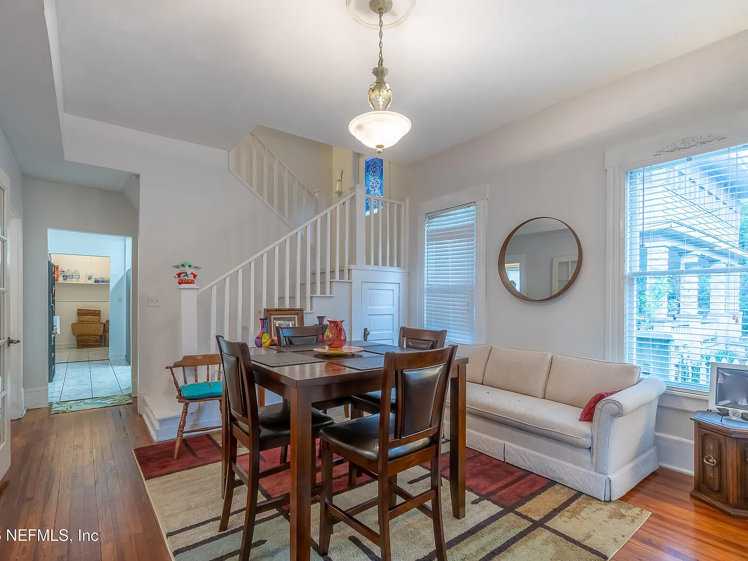 3 bed, 2.0 bath, 1968 sqft, $2,000 — Photo 4