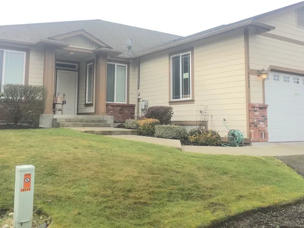 16820 To 16822 32nd Ave E, Tacoma, WA 98446