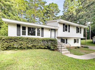 3200 Broyhill Cir, Raleigh, NC 27604