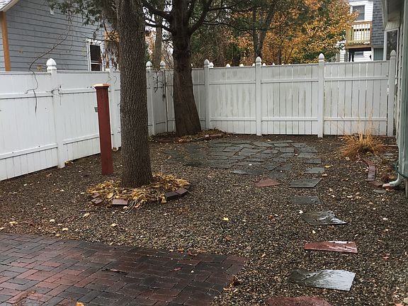 2nd image of 173 Elm St APT 1A