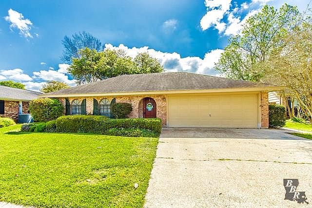 1st image of 404 Galveston Dr