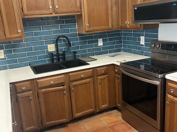 2730 Calle Anna Jean #D, Santa Fe, NM 87505