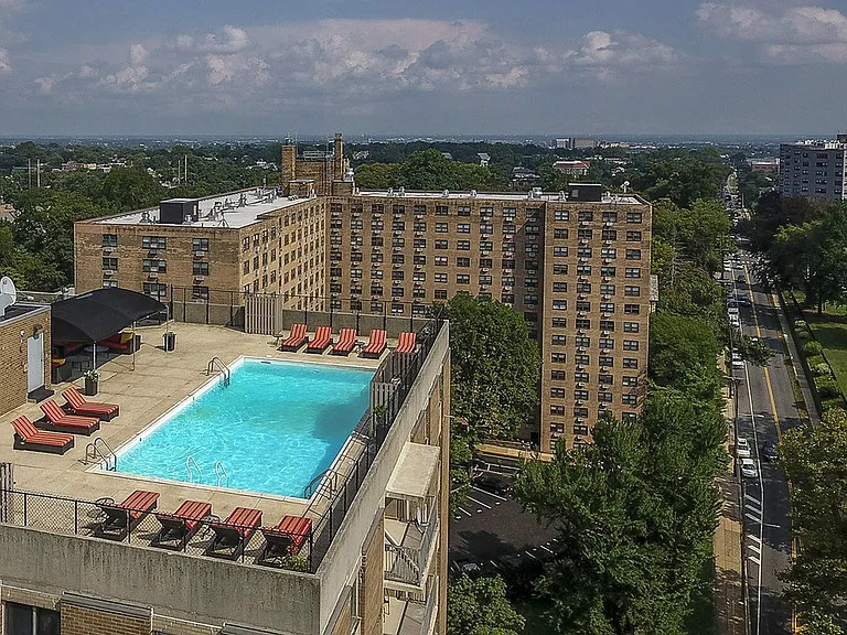 Rooftop Pool